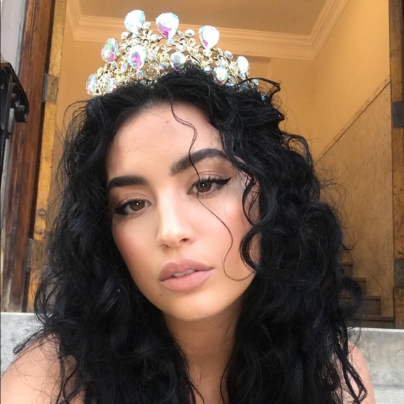 Large Baroque Crown w Tear Drop Swarovski Crystals - Picture 2 of 6